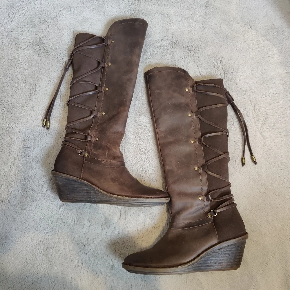 OTBT Abroad Leather Knee High Lined Wedge Boot
